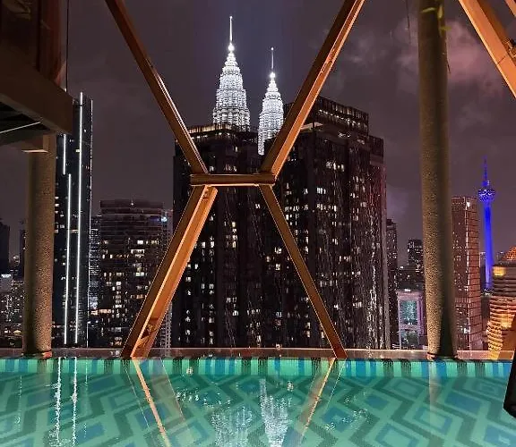The Scarletz Klcc By Skyscraper